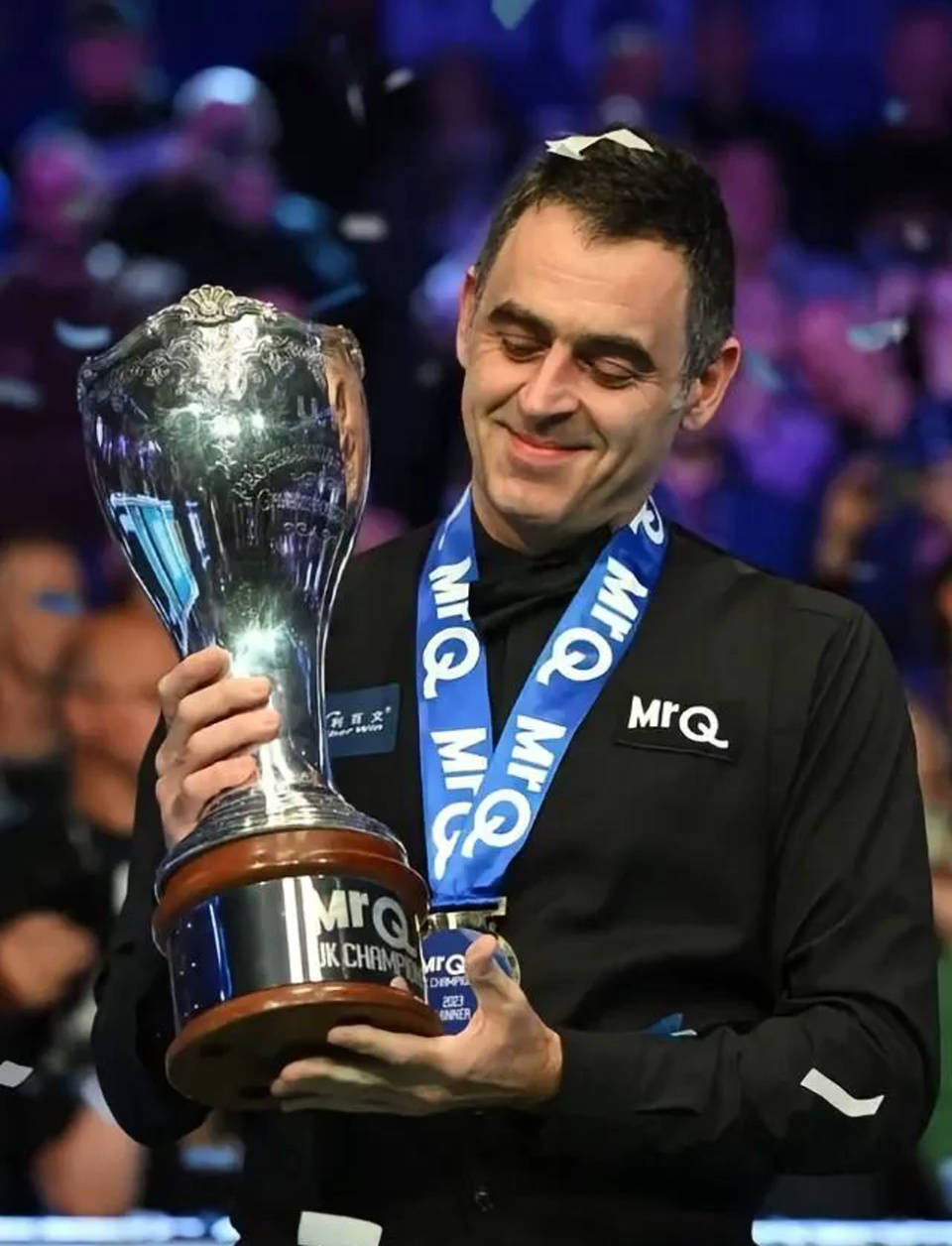 在场上可以 在场上可以